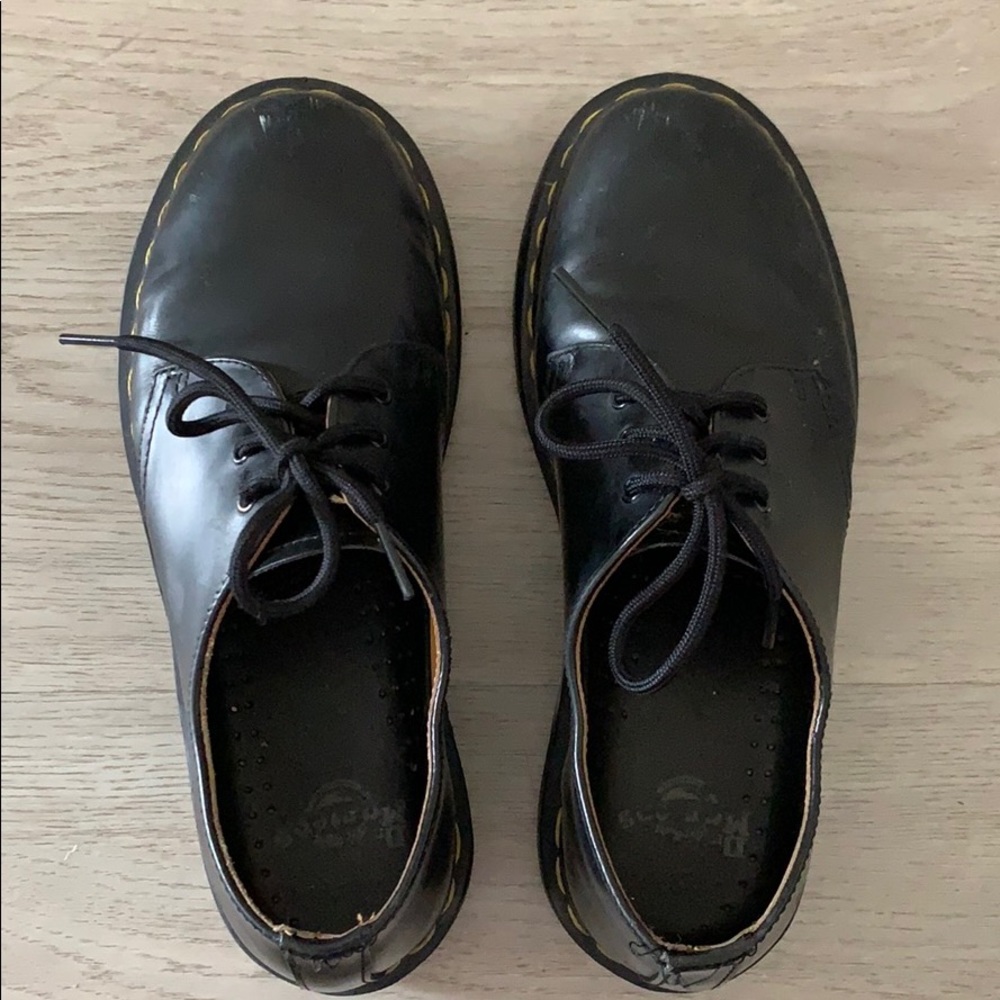 DRMARTENS BLACK OXFORDS UK5